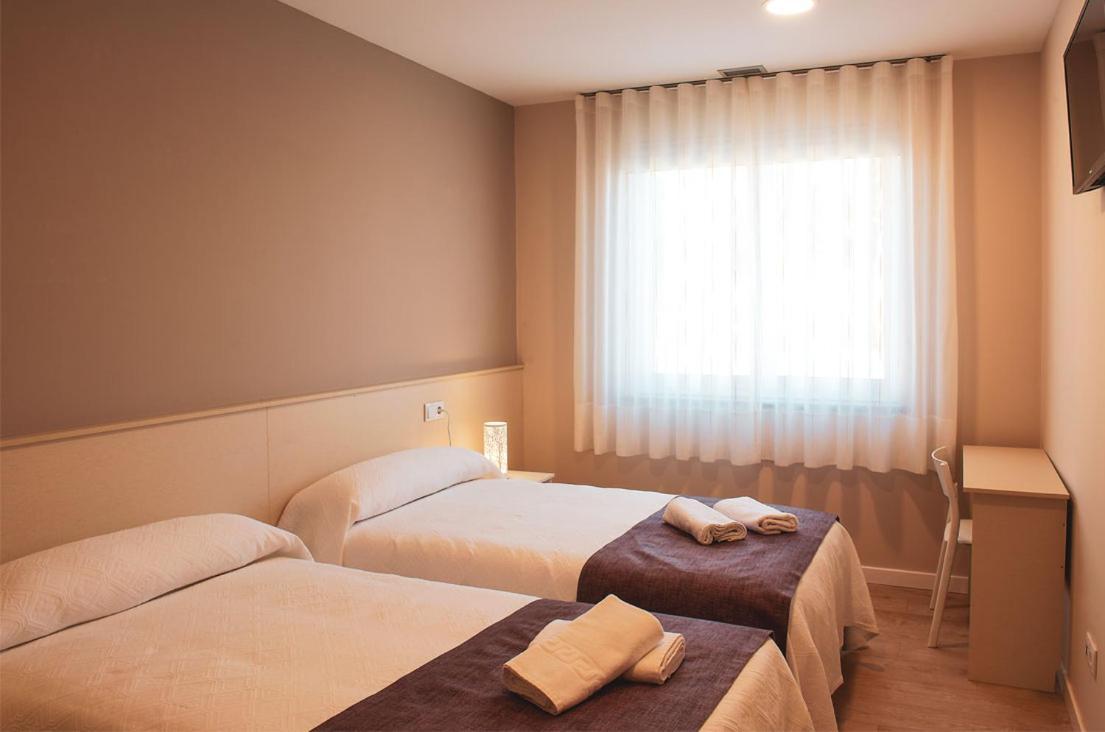 Hotel La Puerta De Arzúa 外观 照片