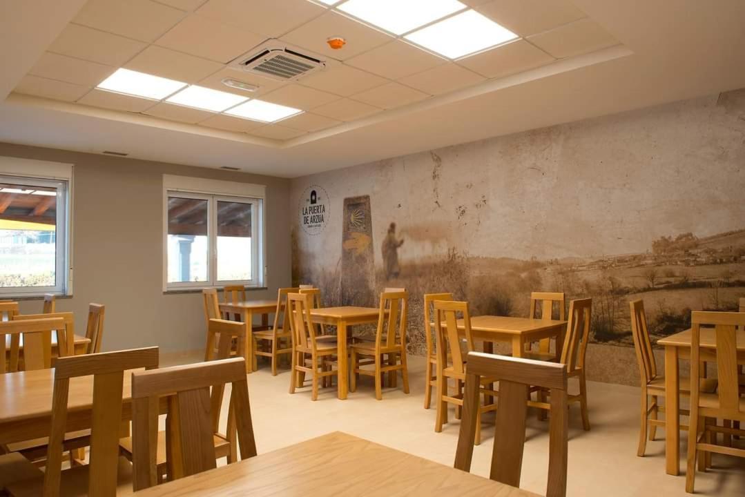 Hotel La Puerta De Arzúa 外观 照片